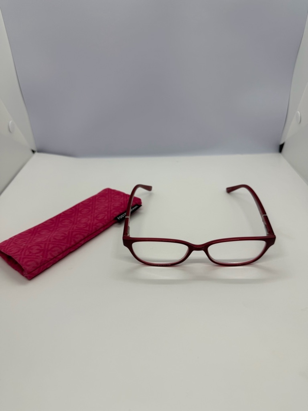 Foster Grant Red Rectangular Reading Glasses with Pink Soft Sleeve